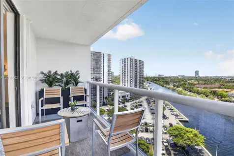 20505 E Country Club Drive Aventura FL 33180