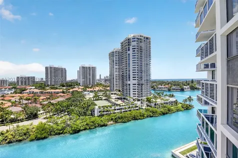 20505 E Country Club Drive Aventura FL 33180