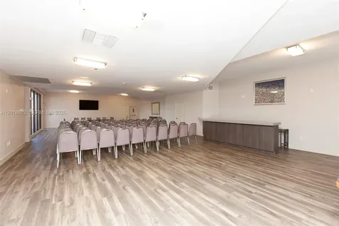 20505 E Country Club Drive Aventura FL 33180