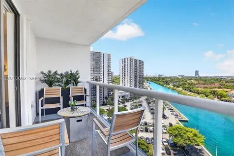20505 E Country Club Drive Aventura FL 33180
