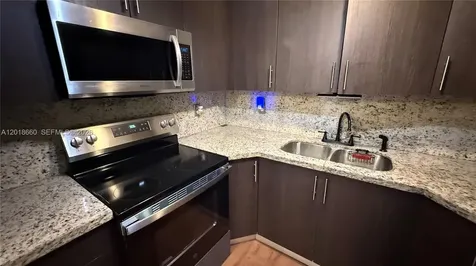 3011 W 76th Street Hialeah FL 33018
