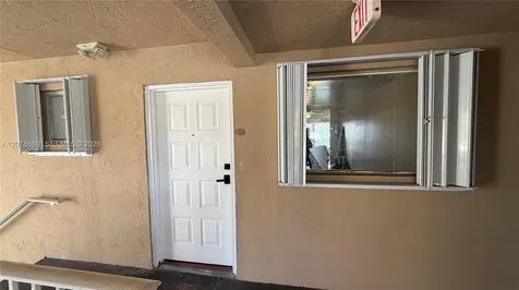 3011 W 76th Street Hialeah FL 33018