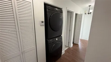 3011 W 76th Street Hialeah FL 33018