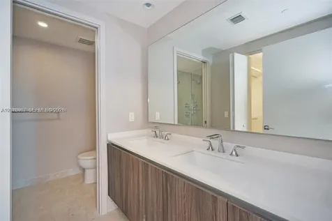 488 NE 18th Street Miami FL 33132
