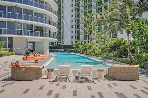 488 NE 18th Street Miami FL 33132