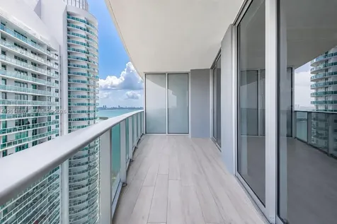 488 NE 18th Street Miami FL 33132