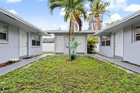 923 SE 2nd Avenue Hallandale Beach FL 33009