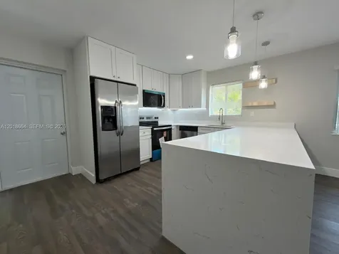 600 NW 18th Street Fort Lauderdale FL 33311