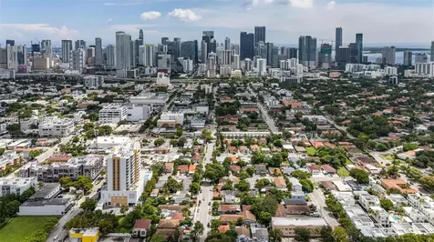 Miami FL 33130