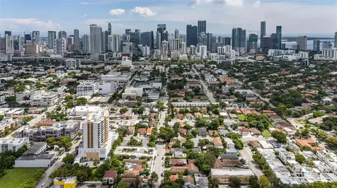 Miami FL 33130