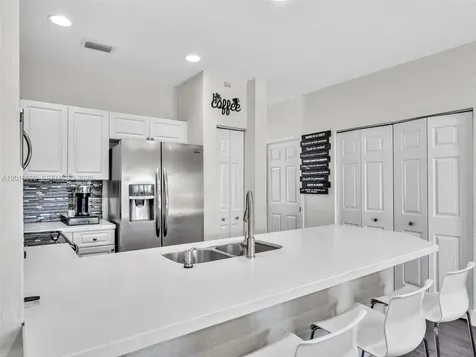 5779 NW 116th Avenue Doral FL 33178
