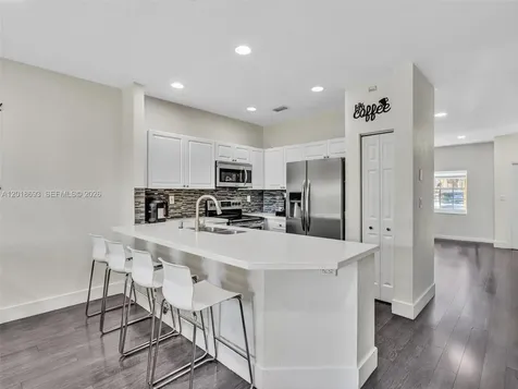 5779 NW 116th Avenue Doral FL 33178