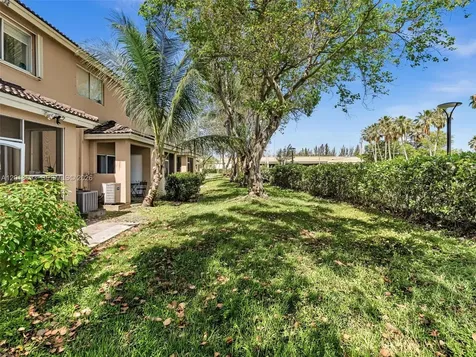 5779 NW 116th Avenue Doral FL 33178