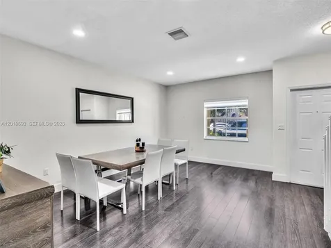 5779 NW 116th Avenue Doral FL 33178