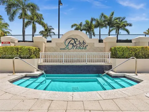 5779 NW 116th Avenue Doral FL 33178