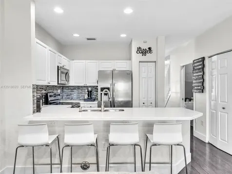 5779 NW 116th Avenue Doral FL 33178