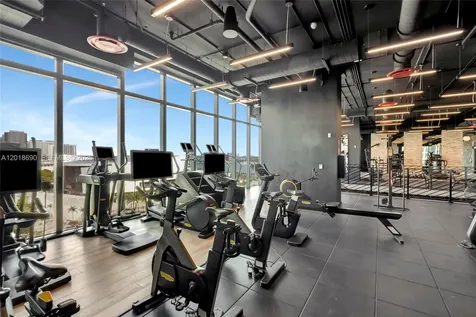 398 NE 5th Street Miami FL 33132