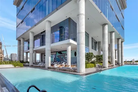 398 NE 5th Street Miami FL 33132