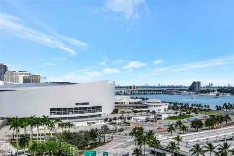 398 NE 5th Street Miami FL 33132