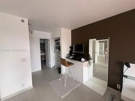 3300 NE 191st Street Aventura FL 33180