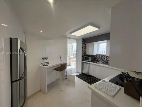 3300 NE 191st Street Aventura FL 33180