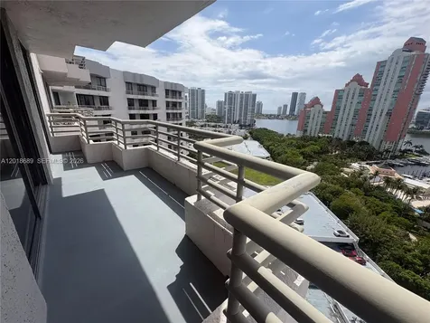 3300 NE 191st Street Aventura FL 33180