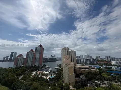 3300 NE 191st Street Aventura FL 33180