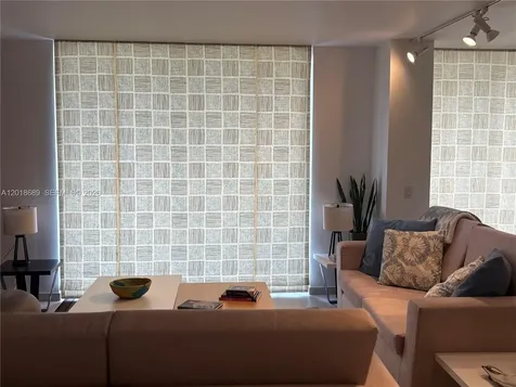 3300 NE 191st Street Aventura FL 33180