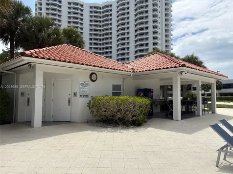 3300 NE 191st Street Aventura FL 33180