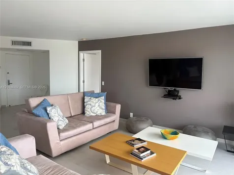 3300 NE 191st Street Aventura FL 33180