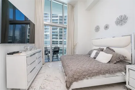 475 Brickell Avenue Miami FL 33131