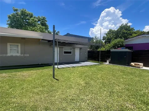 1810 NW 34th Street Miami FL 33142
