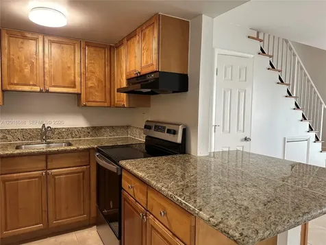 2705 NE 9th Avenue Wilton Manors FL 33334