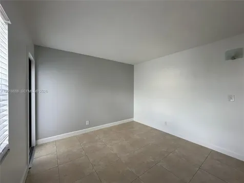 2705 NE 9th Avenue Wilton Manors FL 33334