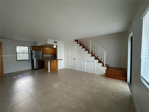 2705 NE 9th Avenue Wilton Manors FL 33334