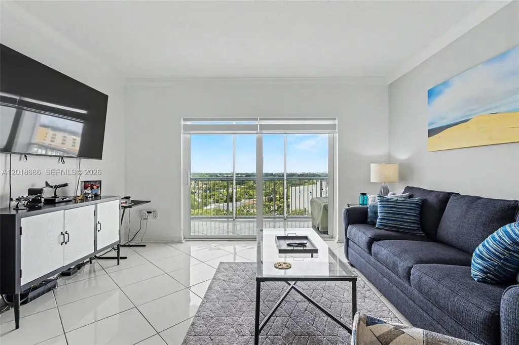 3850 Washington Street Hollywood FL 33021