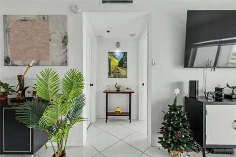 3850 Washington Street Hollywood FL 33021