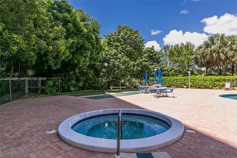 3850 Washington Street Hollywood FL 33021