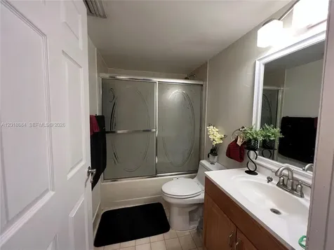 2075 SW 122nd Avenue Miami FL 33175