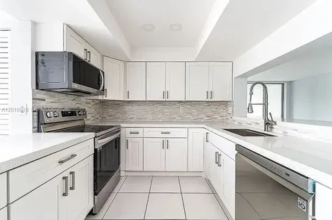 1931 Sabal Palm Drive Davie FL 33324