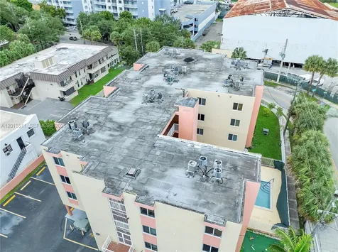 2400 NW 16th St Road Miami FL 33125