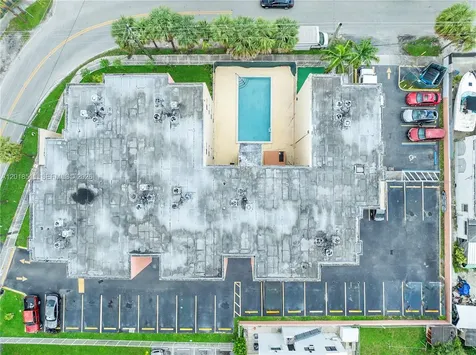2400 NW 16th St Road Miami FL 33125