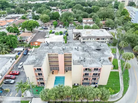 2400 NW 16th St Road Miami FL 33125