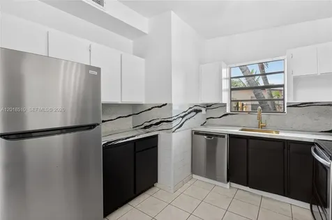 4130 NE 17th Avenue Pompano Beach FL 33064