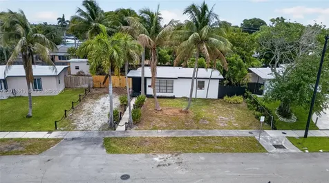 4130 NE 17th Avenue Pompano Beach FL 33064