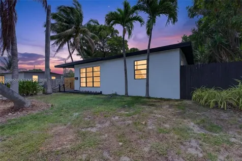4130 NE 17th Avenue Pompano Beach FL 33064