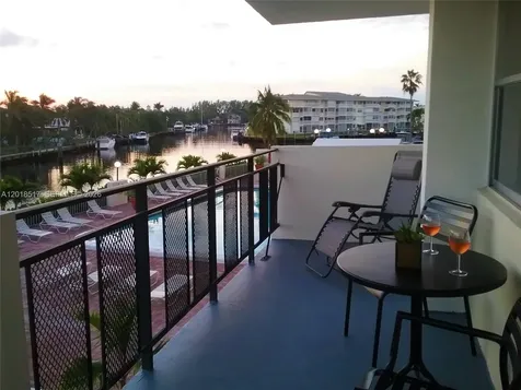 401 Golden Isles Drive Hallandale Beach FL 33009