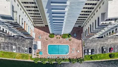 401 Golden Isles Drive Hallandale Beach FL 33009