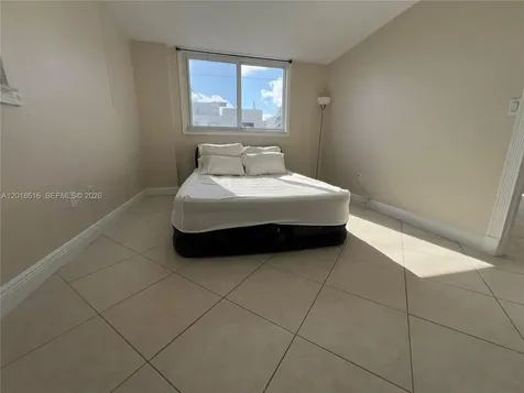 345 Ocean Drive Miami Beach FL 33139