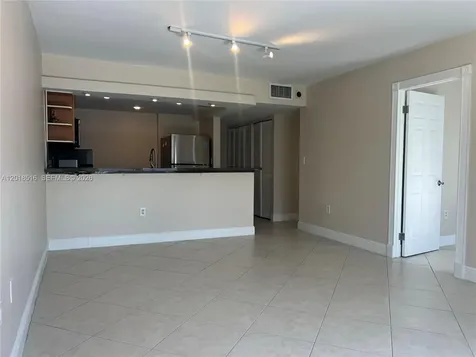 345 Ocean Drive Miami Beach FL 33139